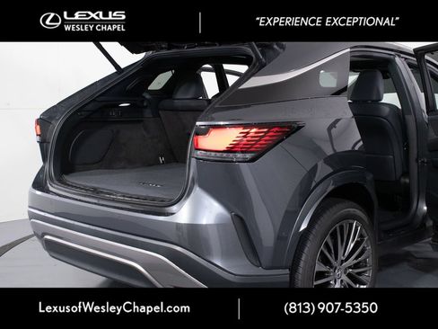Used 2024 Lexus RX 350 FWD w/ Convenience Package image 12