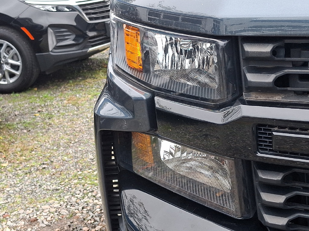 Used 2021 Chevrolet Silverado 1500 Custom Trail Boss AWD/4WD image 35