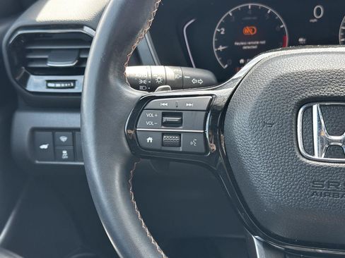 Certified 2025 Honda Pilot TrailSport image 12