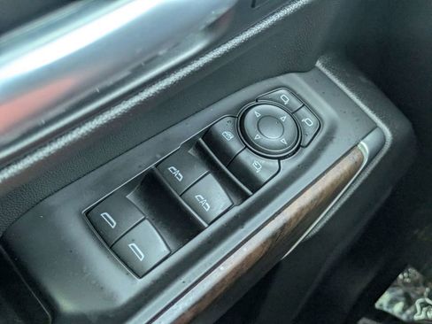 Used 2021 GMC Sierra 1500 SLT w/ SLT Premium Package AWD/4WD image 24