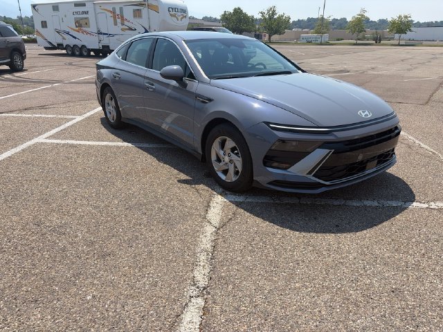 Used 2026 Hyundai Sonata SE FWD image 7