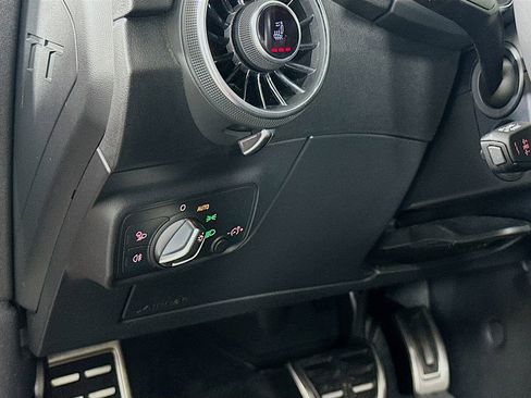 Used 2017 Audi TT 2.0T image 10