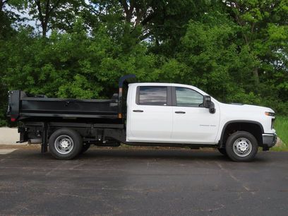 New 2025 Chevrolet Silverado 3500 W/T w/ WT Convenience Package