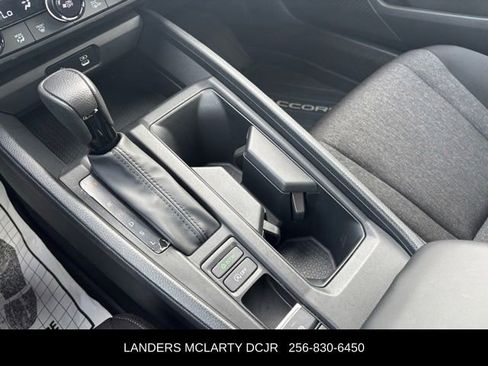 Used 2023 Honda Accord EX image 27