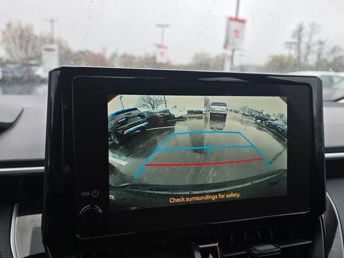 Used 2024 Toyota Corolla LE FWD image 25