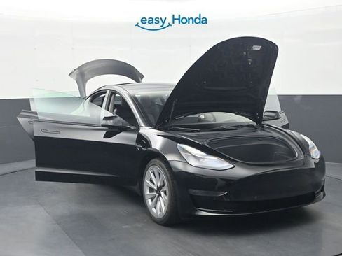Used 2022 Tesla Model 3 Long Range AWD/4WD image 34