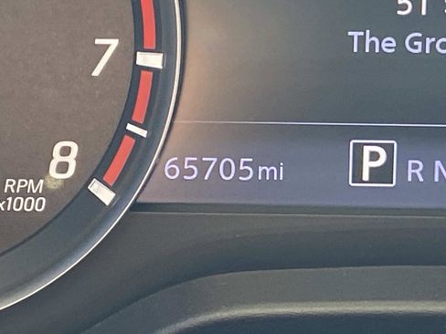 Used 2021 Nissan Titan SV w/ SV Convenience Package image 43