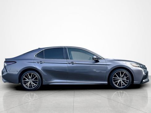 Certified 2023 Toyota Camry SE w/ Convenience Package image 6