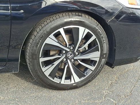 Used 2016 Honda Accord EX image 8