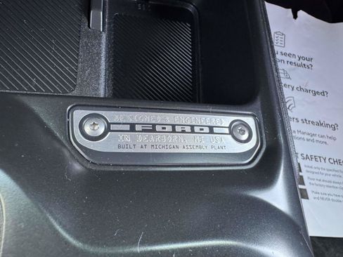 Used 2025 Ford Bronco Outer Banks AWD/4WD image 41