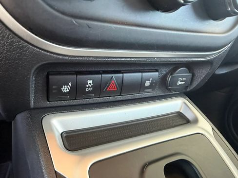 Used 2017 Jeep Compass High Altitude AWD/4WD image 14