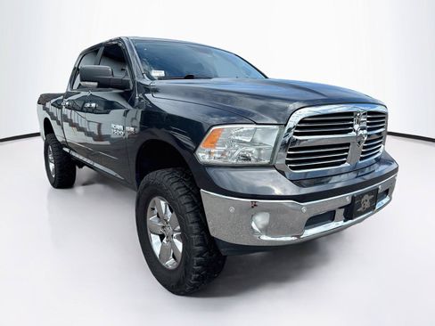 Used 2017 RAM 1500 Big Horn AWD/4WD image 7