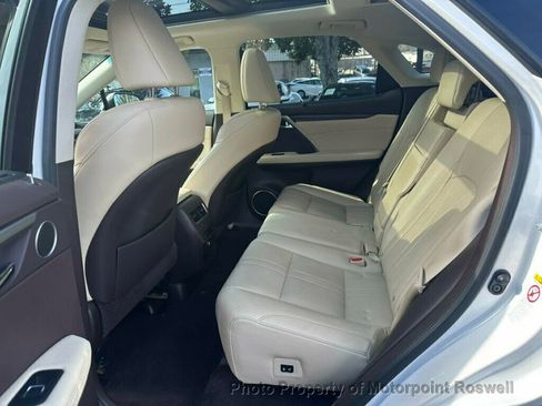 Used 2016 Lexus RX 350 FWD 4dr w/ Luxury Package image 28