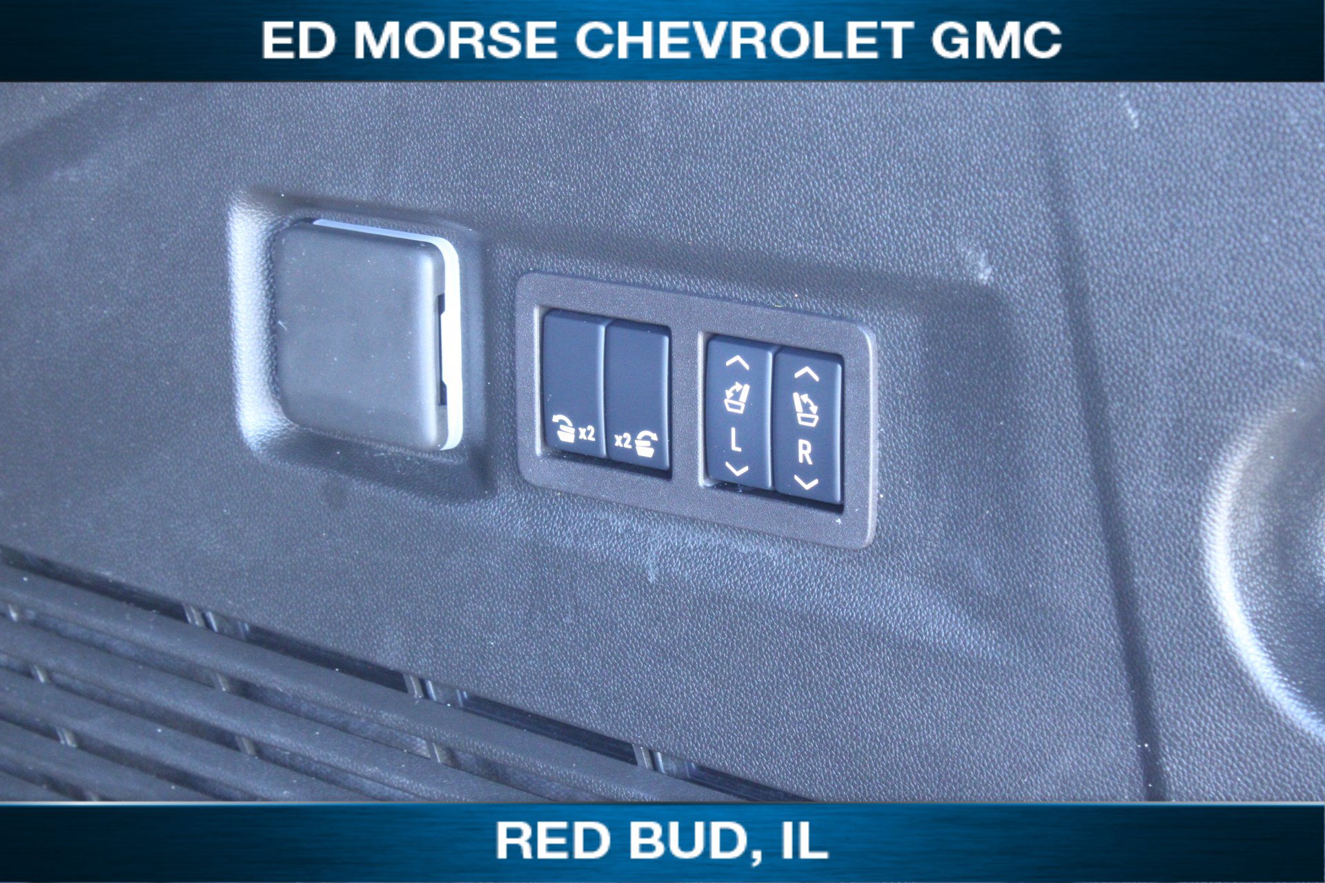 Used 2024 GMC Yukon AT4 AWD/4WD image 19