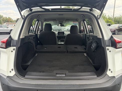 Used 2023 Nissan Rogue S AWD/4WD image 27