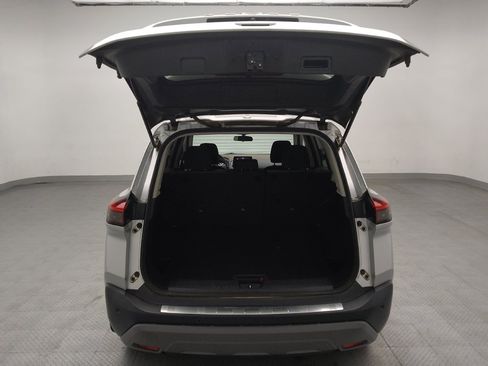 Used 2022 Nissan Rogue SV FWD image 29