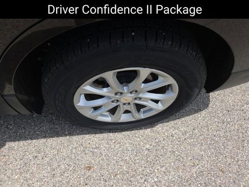 Used 2020 Chevrolet Equinox LT FWD image 10