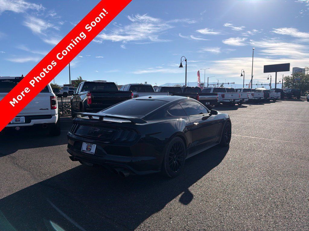Used 2018 Ford Mustang GT Premium w/ GT Performance Package RWD image 2
