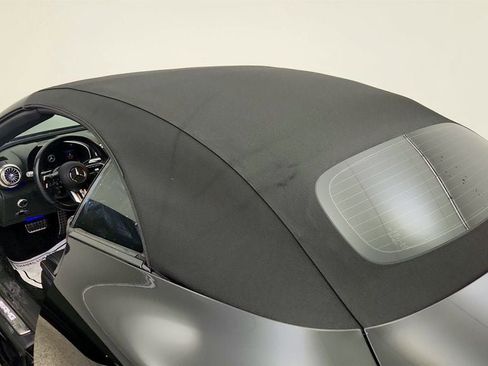 Used 2022 Mercedes-Benz SL 63 AMG 4MATIC w/ Driver Assistance Package image 10