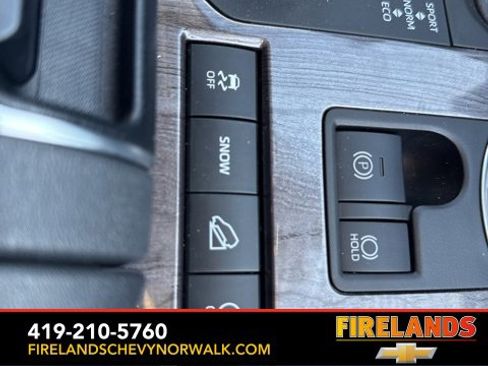 Used 2021 Toyota Highlander Platinum image 25