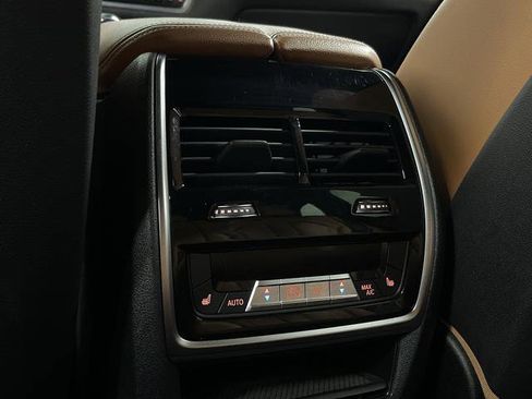 Used 2019 BMW X5 xDrive40i w/ Premium Package 2 image 34