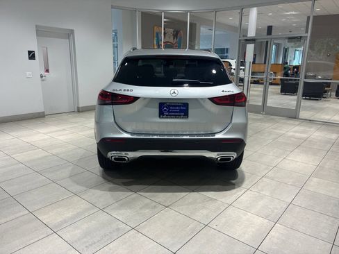 Certified 2023 Mercedes-Benz GLA 250 4MATIC image 4