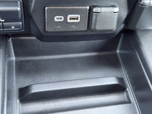 Used 2021 Chevrolet Silverado 1500 RST w/ Texas Edition Plus image 19