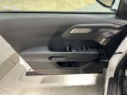 New 2027 Kia Telluride S image 12