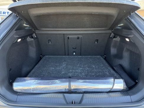 Used 2023 Volkswagen ID.4 Pro S RWD image 5