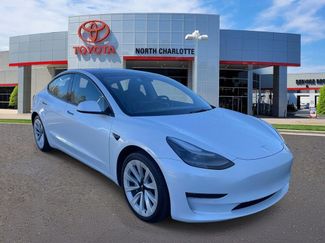 Used 2022 Tesla Model 3 Long Range video 1
