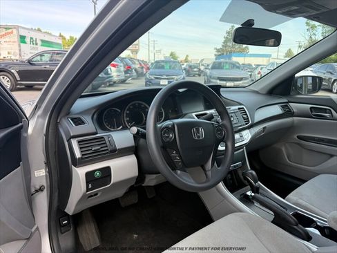 Used 2013 Honda Accord LX image 10