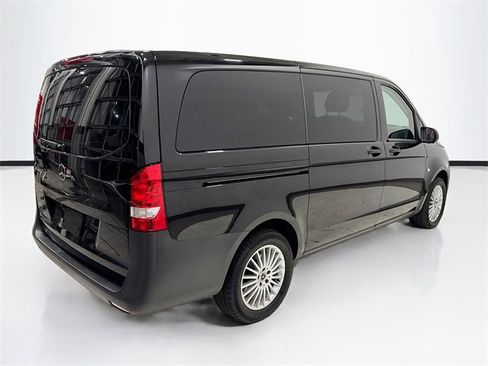 Certified 2023 Mercedes-Benz Metris Passenger image 5