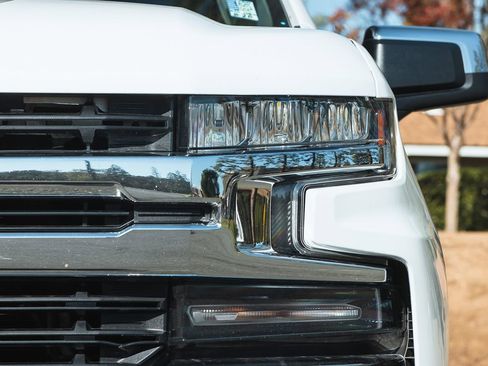 Used 2020 Chevrolet Silverado 1500 LT w/ All-Star Edition image 6