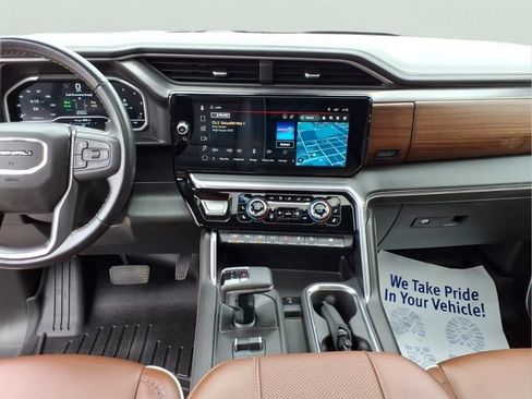 Used 2023 GMC Sierra 1500 Denali Ultimate AWD/4WD image 12