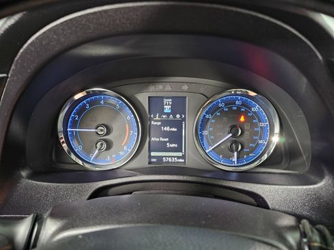 Used 2019 Toyota Corolla SE FWD image 26