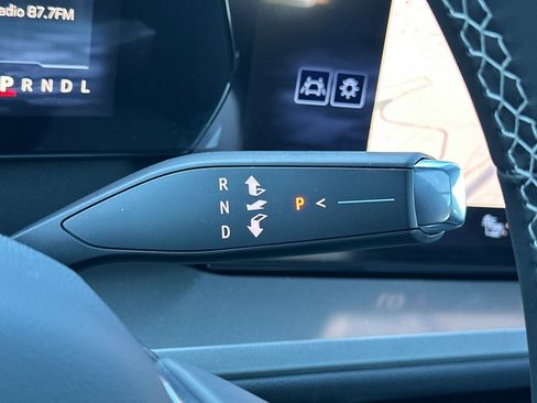 New 2026 Chevrolet Traverse LT w/ Sun and Wheel Package image 23