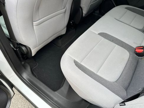 Used 2024 Chevrolet TrailBlazer LT w/ Driver Confidence Package FWD image 36