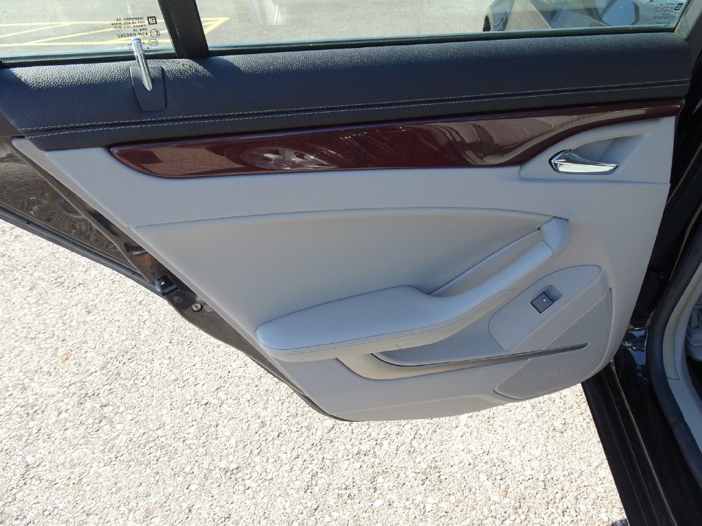 Used 2009 Cadillac CTS 3.6 AWD w/ Wood Trim Package image 15