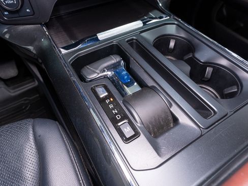 Used 2021 Ford F150 Lariat w/ Equipment Group 502A High image 32