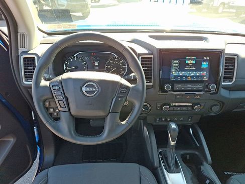 Certified 2024 Nissan Frontier SV w/ SV Convenience Package image 17