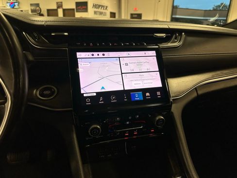 Used 2021 Jeep Grand Cherokee L Overland w/ Luxury Tech Group IV image 24