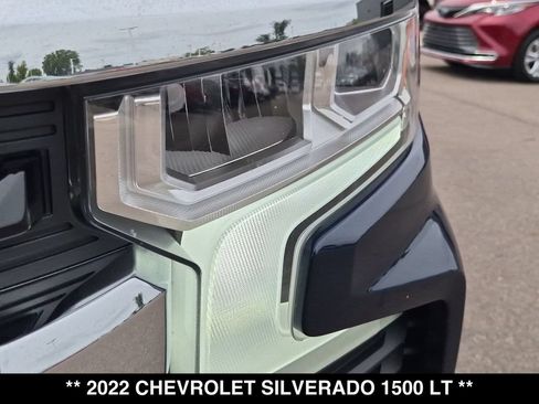 Used 2022 Chevrolet Silverado 1500 LT AWD/4WD image 16