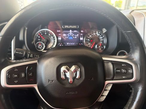Used 2019 RAM 1500 Big Horn AWD/4WD image 12