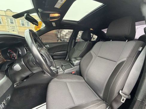 Used 2021 Dodge Charger SXT w/ Blacktop Package image 14