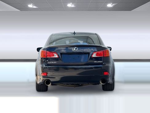 Used 2009 Lexus IS 250 w/ Preferred Accessory Pkg RWD image 10