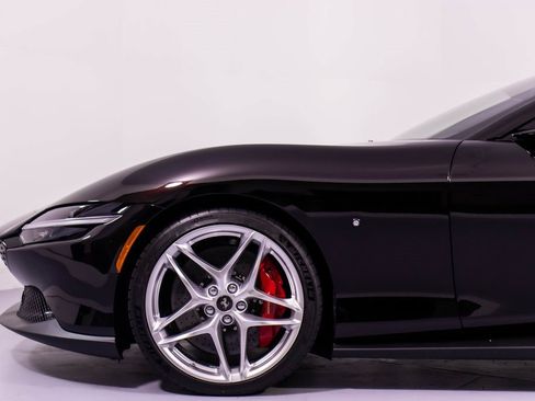 Certified 2024 Ferrari Roma Spider image 28