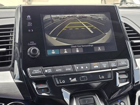 Used 2019 Honda Odyssey Elite image 9