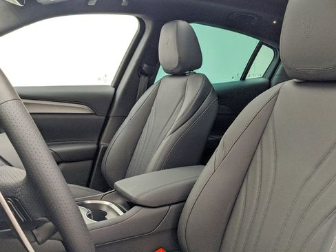 Used 2024 Maserati Grecale GT image 4