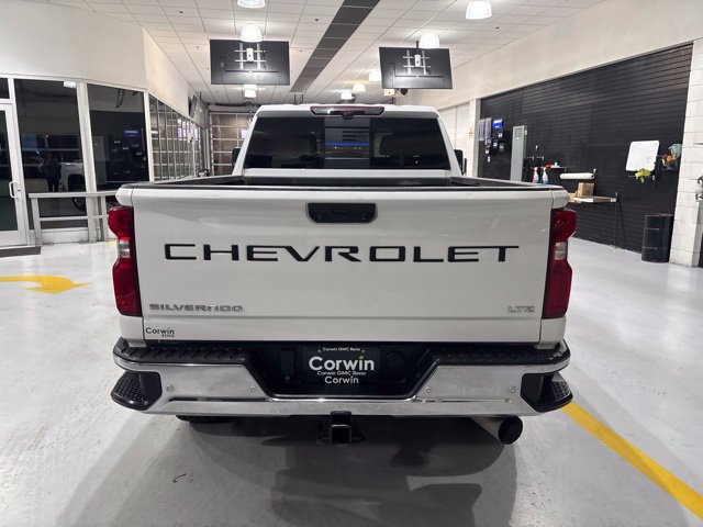 Used 2024 Chevrolet Silverado 2500 LTZ w/ LTZ Premium Package AWD/4WD image 7