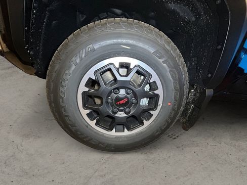 New 2026 Toyota Tacoma TRD Off-Road AWD/4WD image 14